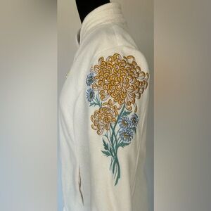 Bob Mackie Wearable Art Jacket Womens XS Cream Embroidered Floral Fleece Zip